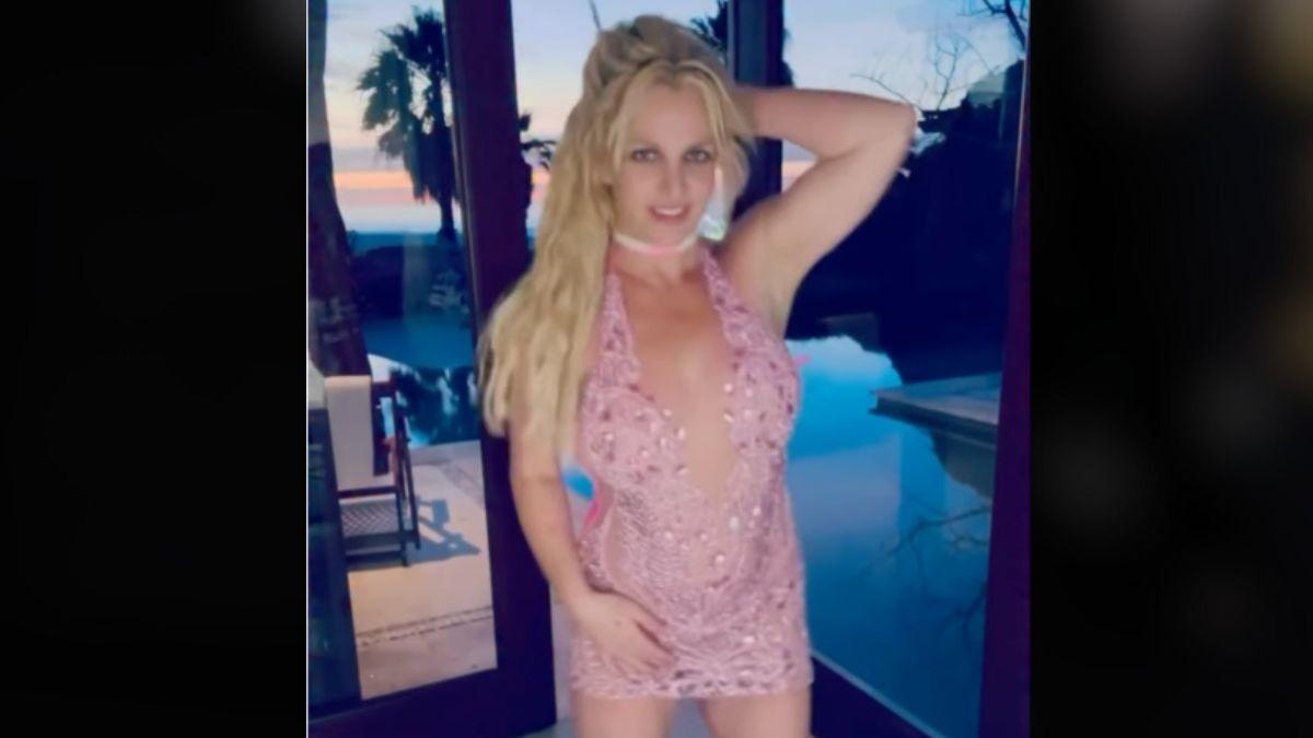 Photo of A source said the star is focused on her 'recovery.'