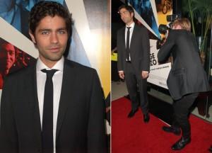 2010__09__Paparazzo_Sept22_1861m 300×216.jpg