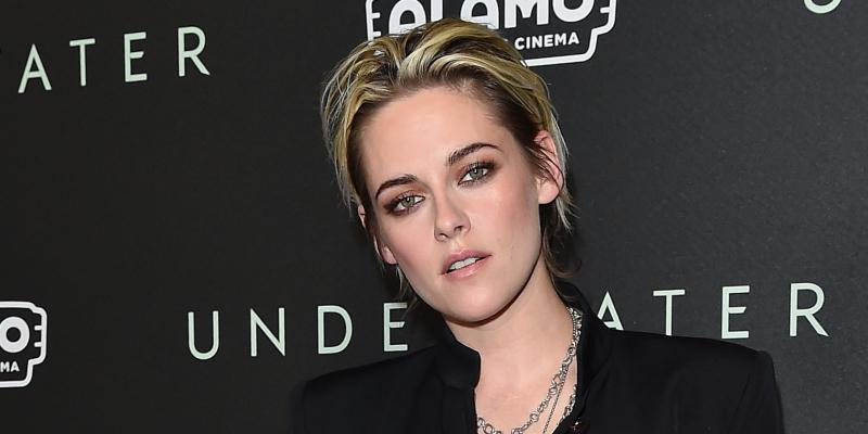 kristen-stewart-girlfriend-donald-trump-feud-bisexual-dylan-meyer