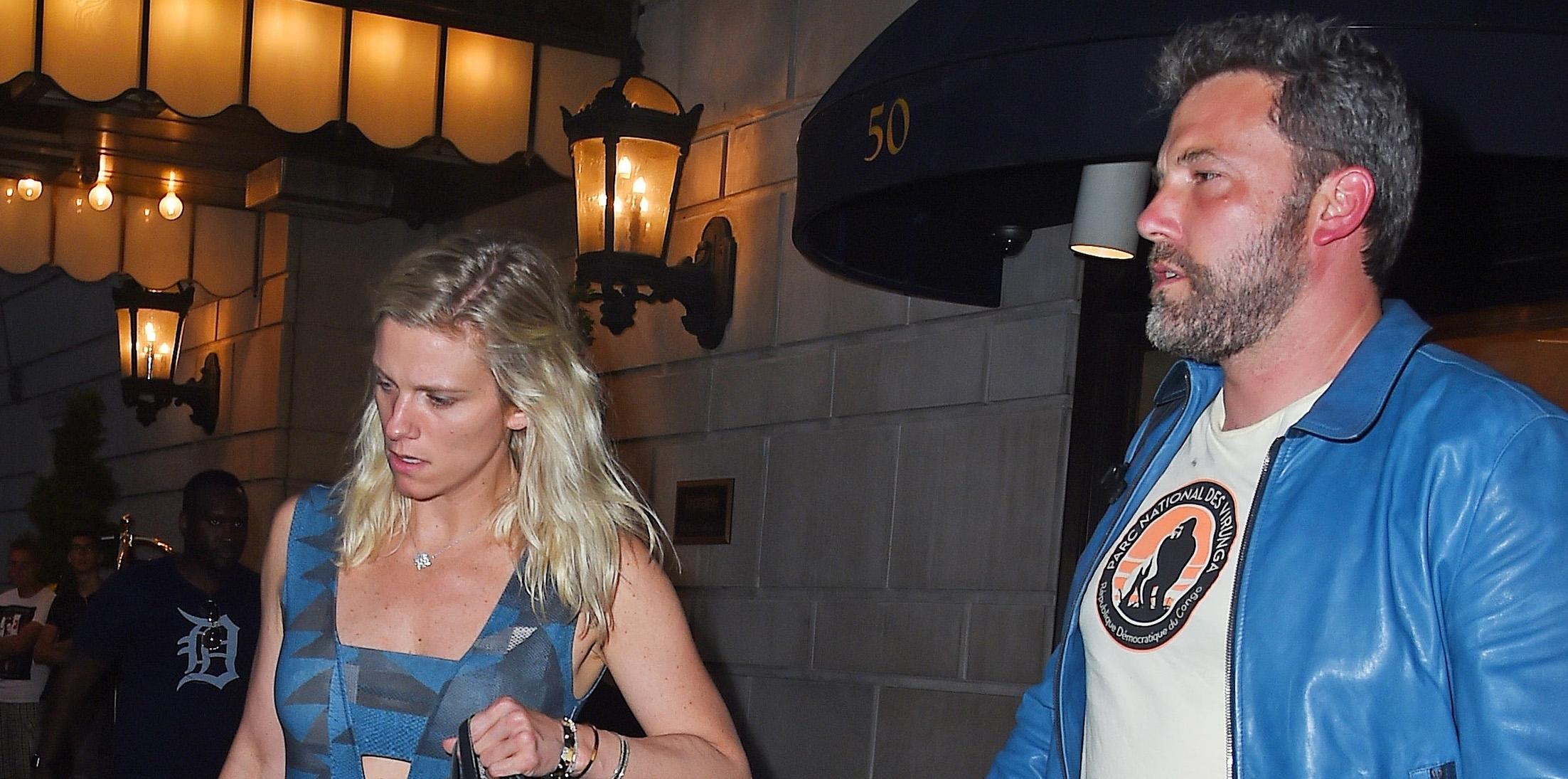 Ben affleck lindsay shookus affair nyc hotel feature