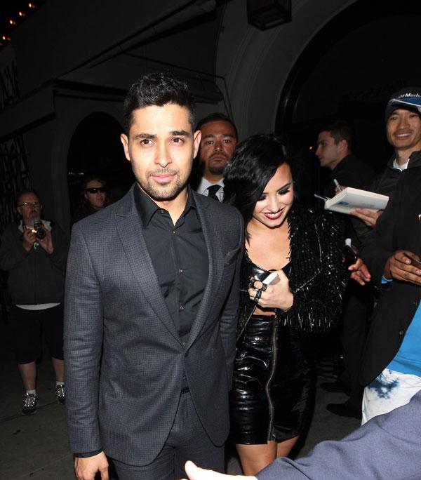 Demi Lovato Engaged Wilmer Valderrama