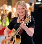 2010__10__okmagazine_crystal bowersox 142&#215;150.jpg