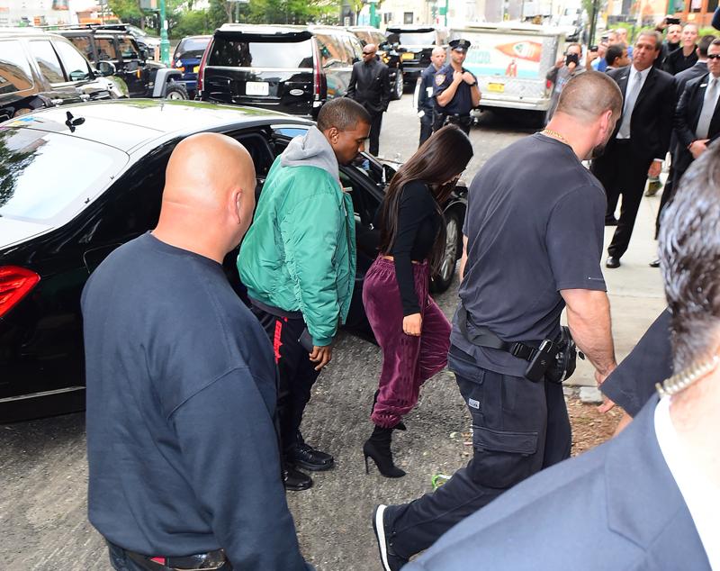 Kim Kardashian and Kanye West Look Shaken as they Arrive to NYC after Frightening Robbery in Paris