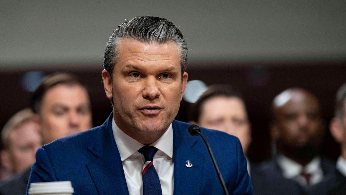 Photo of Pete Hegseth hit back at a reporter who claimed the president's views on Iran have shifted.