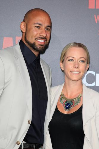 Did Hank Baskett Really Cheat On Kendra Wilkinson With A Transgender ...