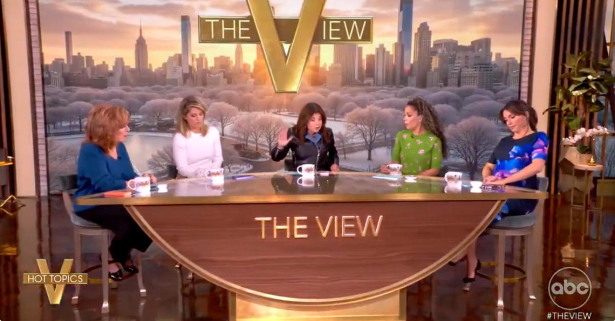 Photo of Hostin and Navarro disapproved of each other's views.