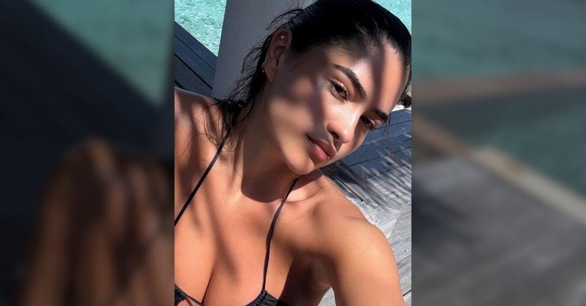 image of Kim Turnbull showed off her bikini pics on Instagram.