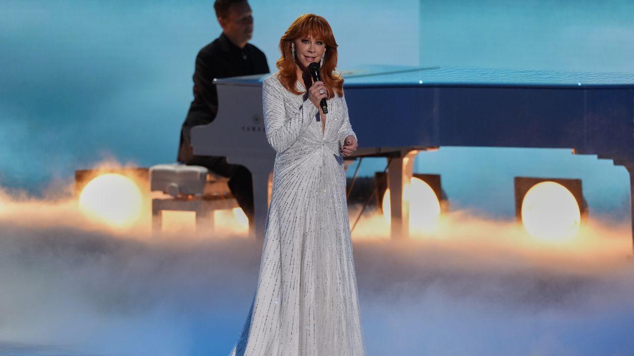 'I Will Love You Forever': Sally Field Welcomes Reba McEntire on Stage in Emotional Tribute for 'Steel Magnolias' Costar Dolly Parton at 2026 Emmys