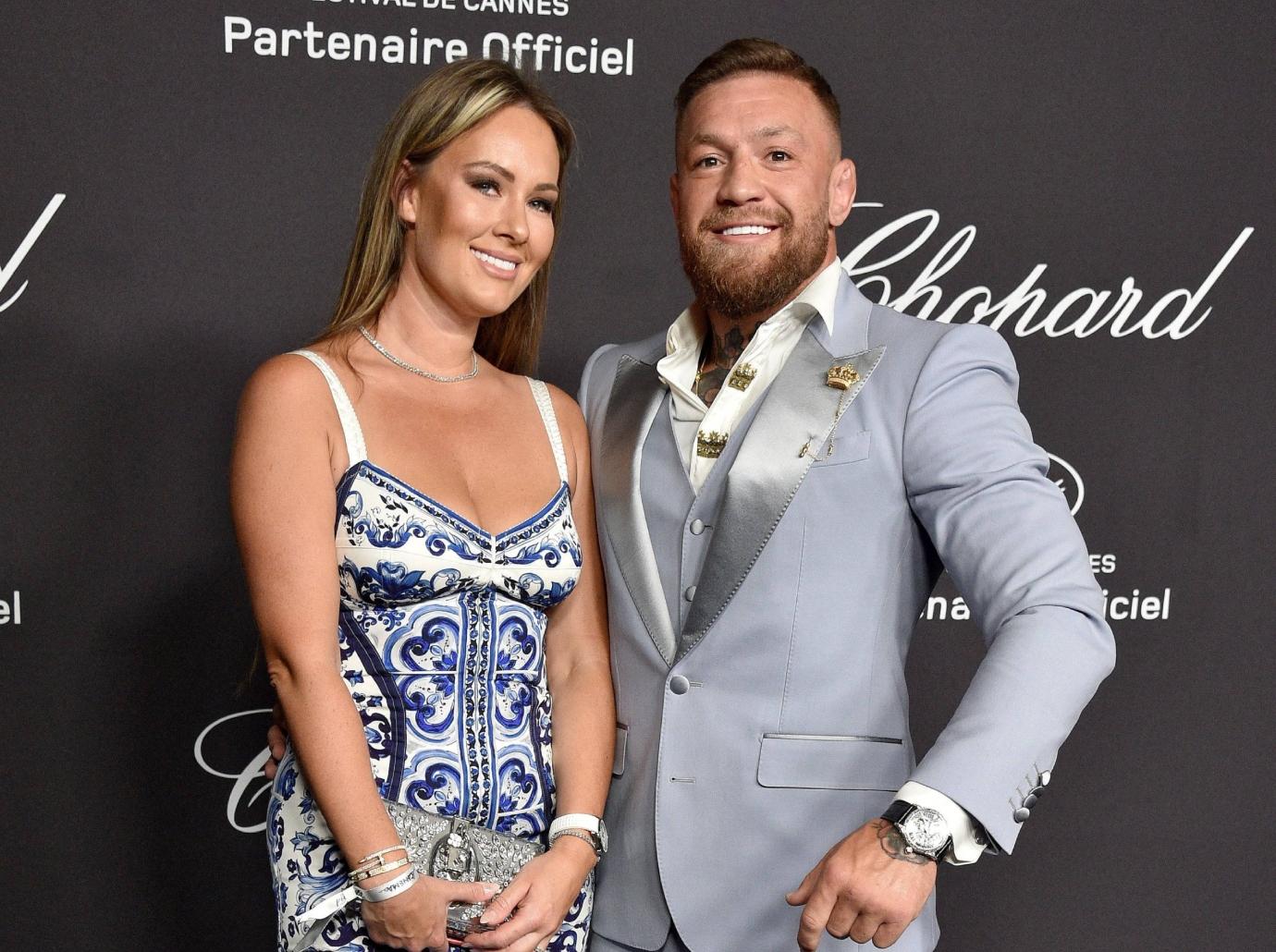 conor mcgregor fiancee dee devlin scolds sexual assault accuser