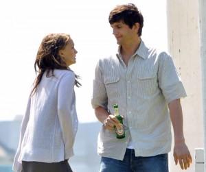 2010__05__Kutcher_Portman_May14_4a 300×282.jpg