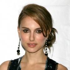 2009__12__natalieportman1 225&#215;223.jpg