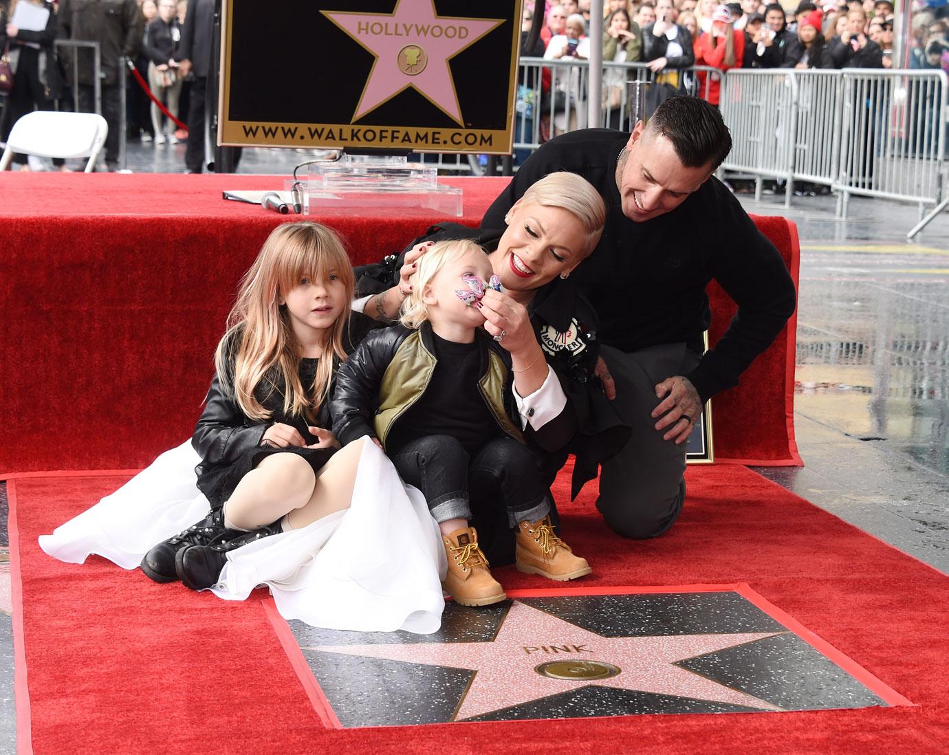 pink carey hart daughter