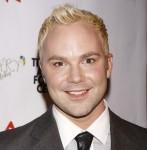 2011__05__Ryan_Nickulas_May20newsnea 147×150.jpg