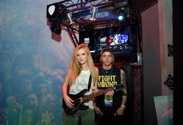 Bella thorne guitar hero 6