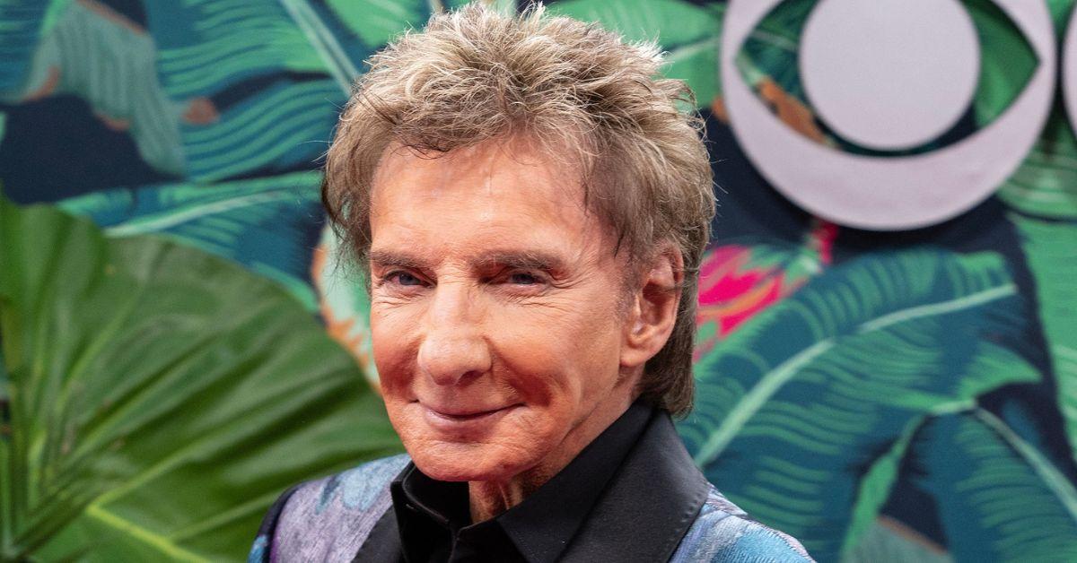 photo of Barry Manilow
