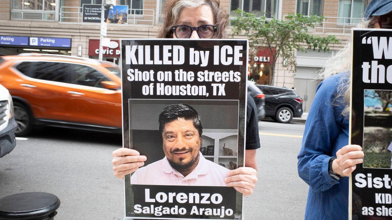 Photo of After the incident, community members recalled those immigration officers have killed nationwide. 