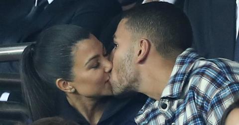 Kourtney kardashian younes bendjima kiss