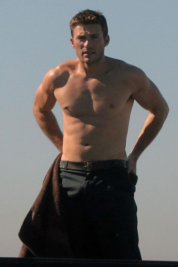 Scott eastwood shirtless 05