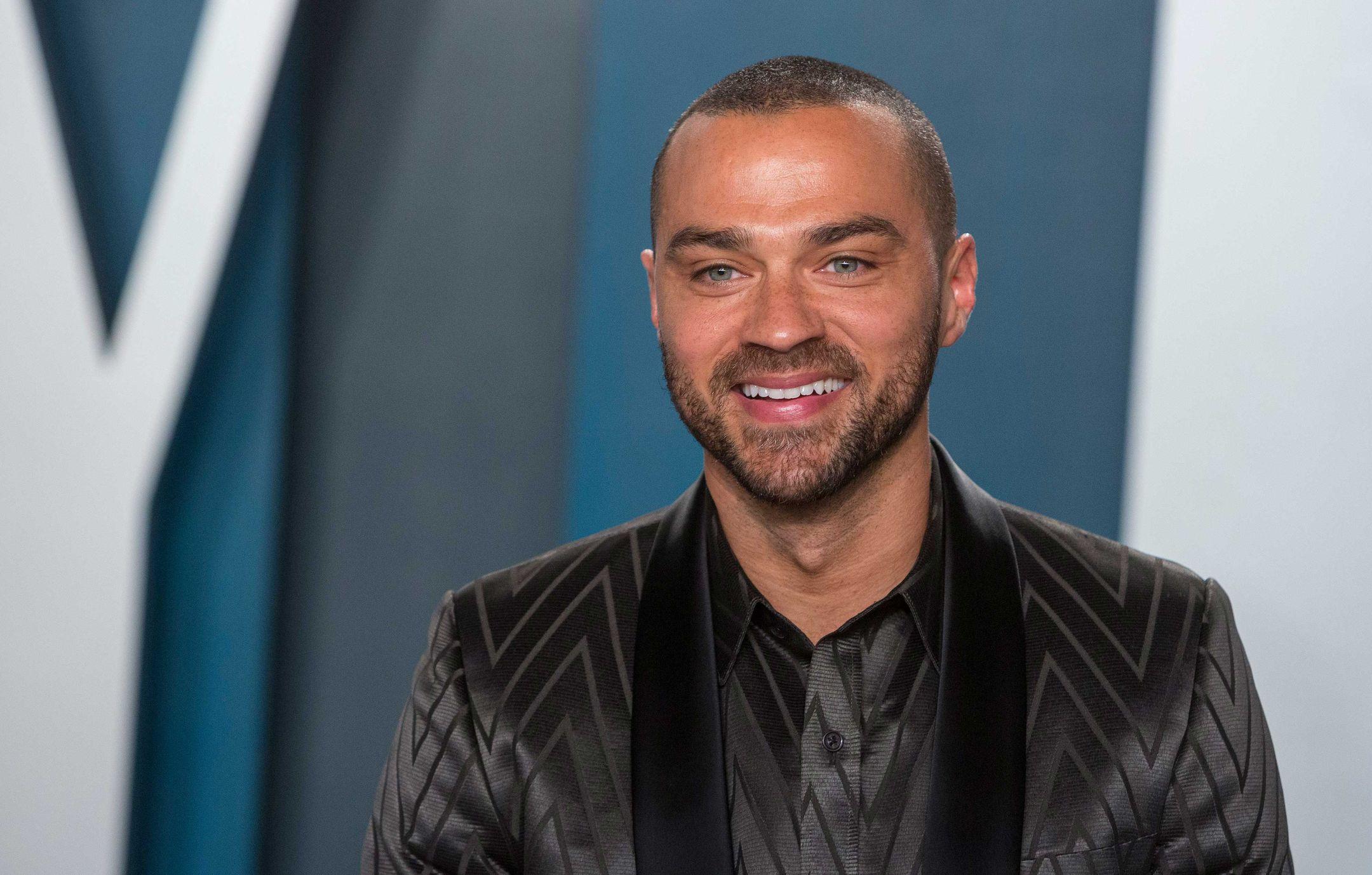 Foto del matrimonio di Jesse Williams e Aryn Drake Lee