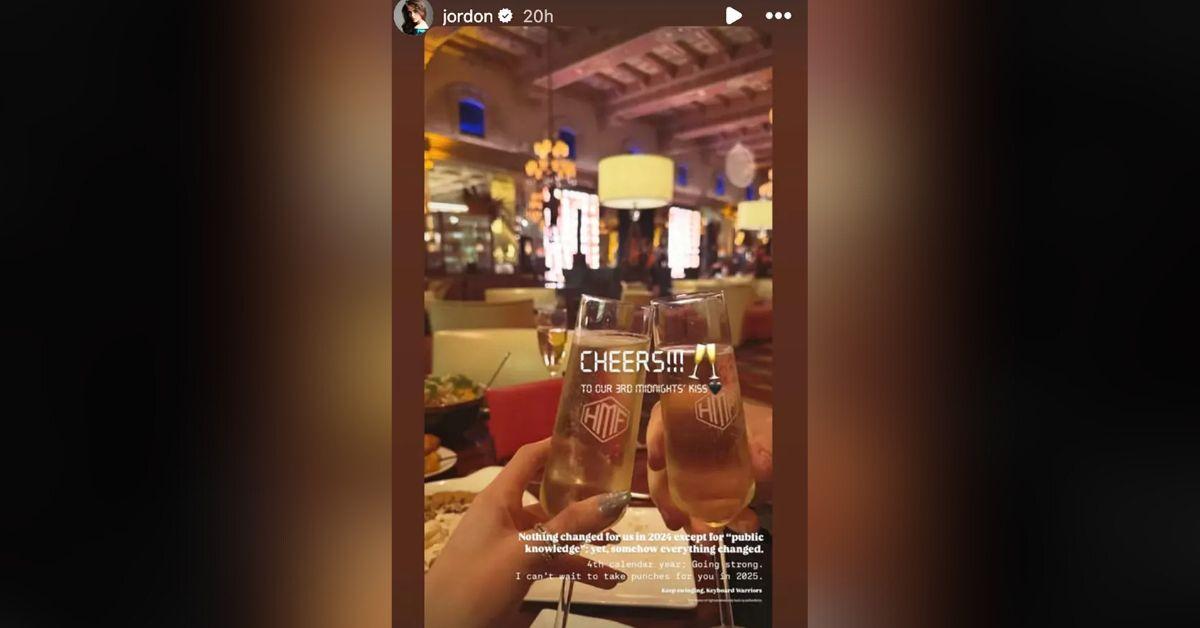 Image of Jordon Hudson celebrated New Year's Eve with Bill Belichick.