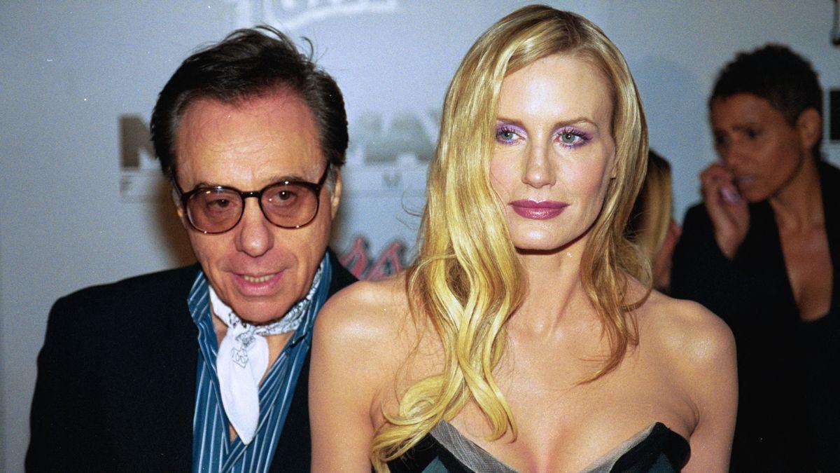 Photo of Daryl Hannah responded to her portrayal in 'Love Story.'