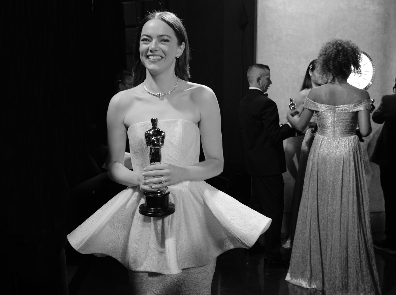 oscars  behind the scenes cameras academy awards photos