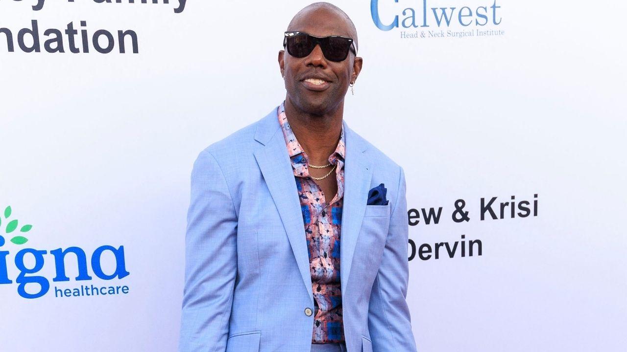 Image of the Pro Football Hall of Famer is accused of fueling online hostility.