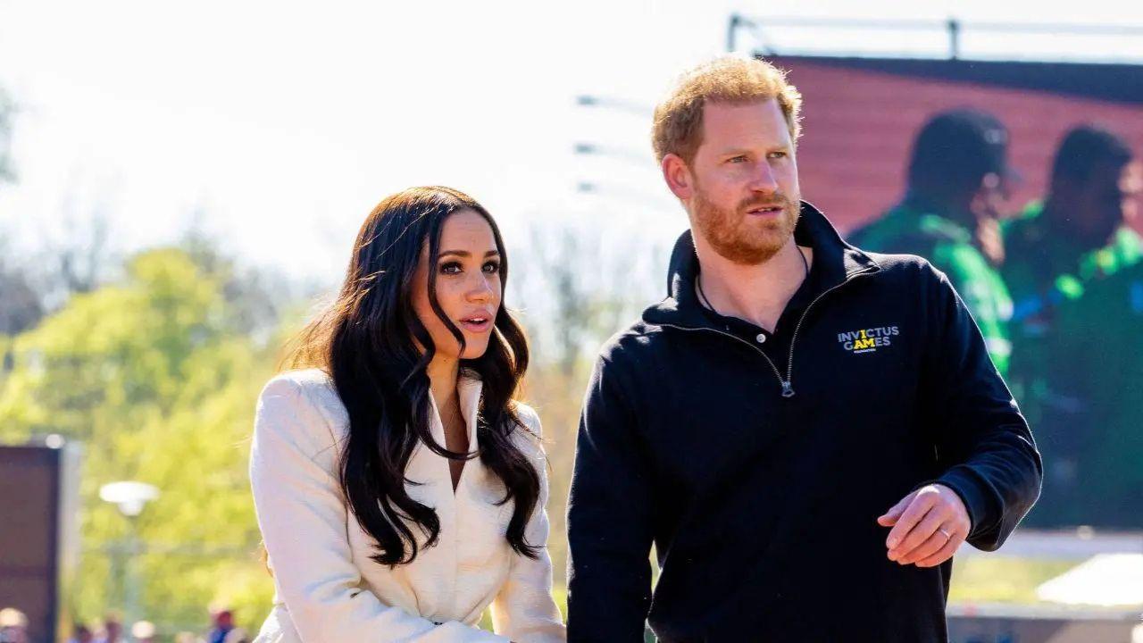 Image of Prince Harry might be trying to reconcile with the royal family by moving his family back to the U.K.