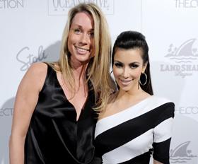 2010__01__Adele and Kim Kardashian.jpg