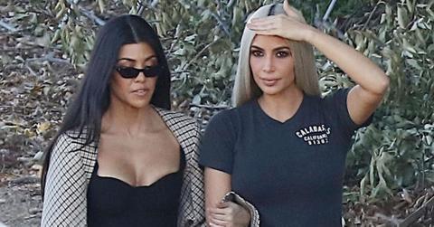 Kim kourtney kardashian christmas tree