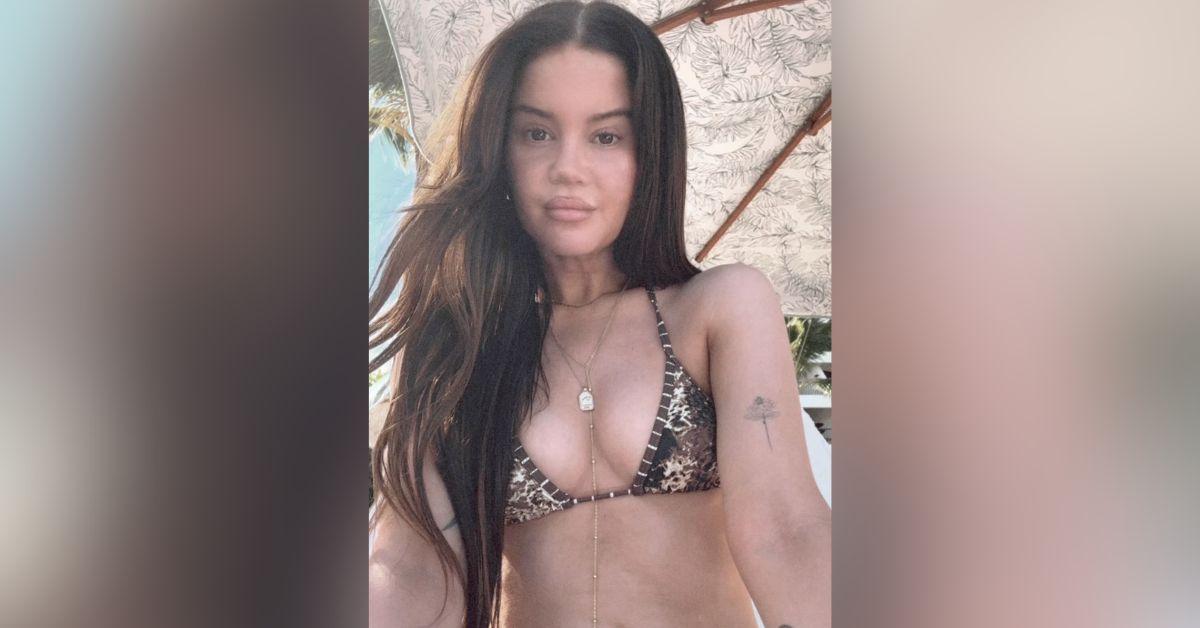 Image of Maren Morris spent time by the ocean with friends.