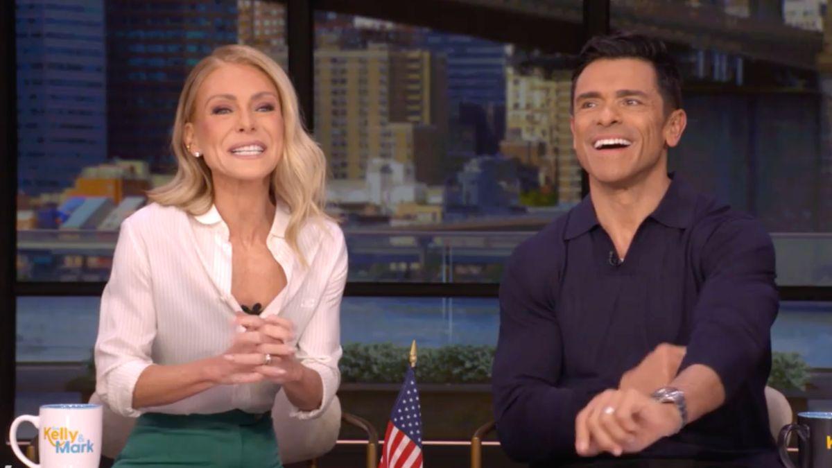 Image of Kelly Ripa wouldn't mind watching Mark Consuelos perform naked.