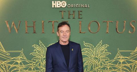 Jason Isaacs Dishes On 'White Lotus' Cast Dynamics