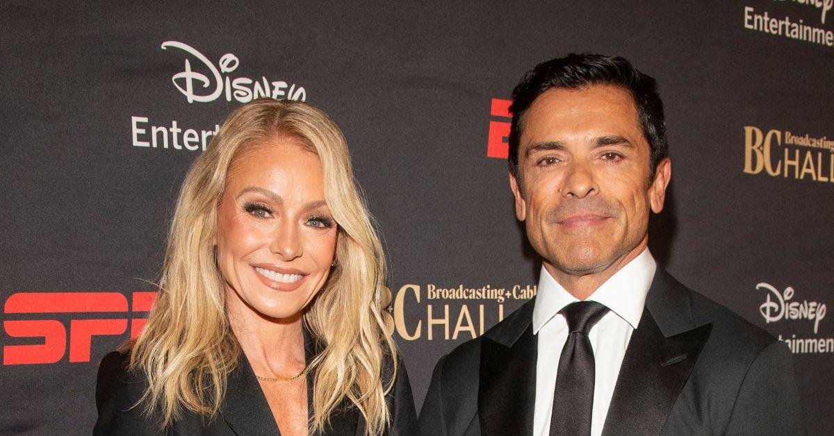 image of The couple often jokes about their relationship during their show. 