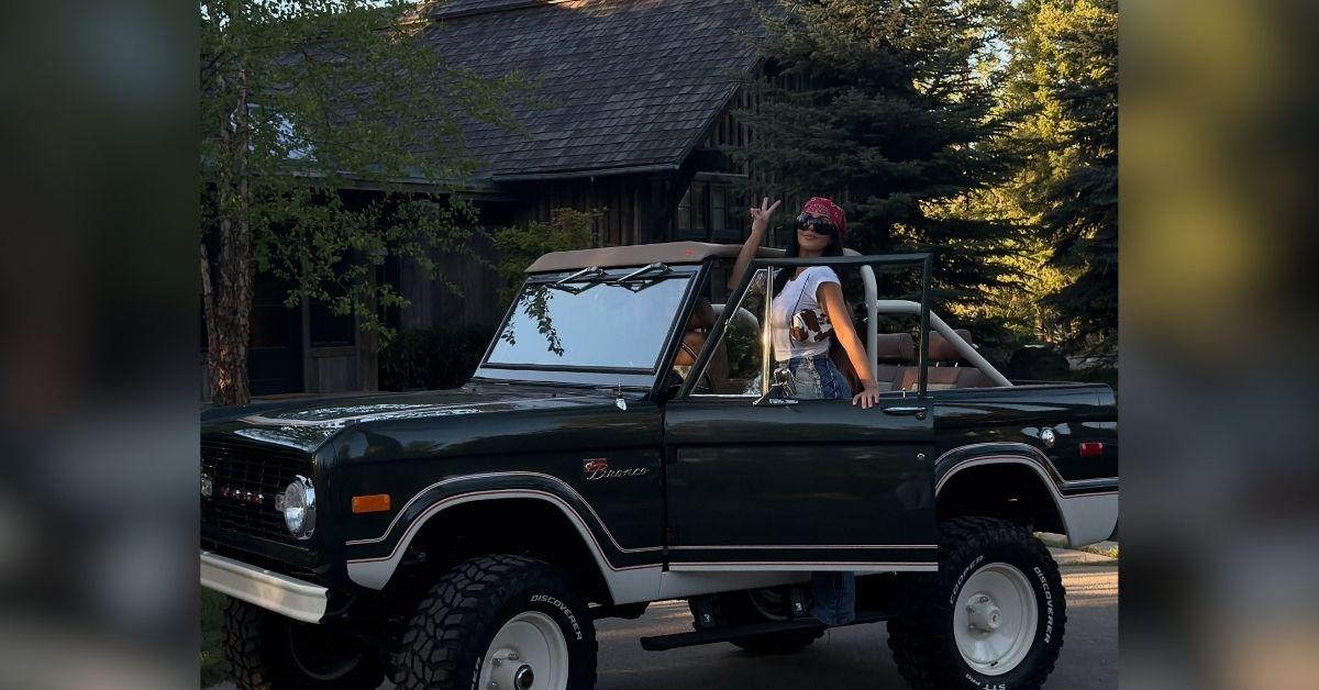 Image of Kim Kardashian sparked online debate after showing off her custom dark green Ford Bronco on Instagram.