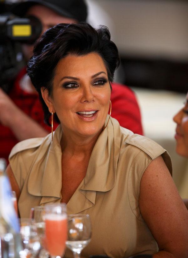 Kris jenner plastic surgery5