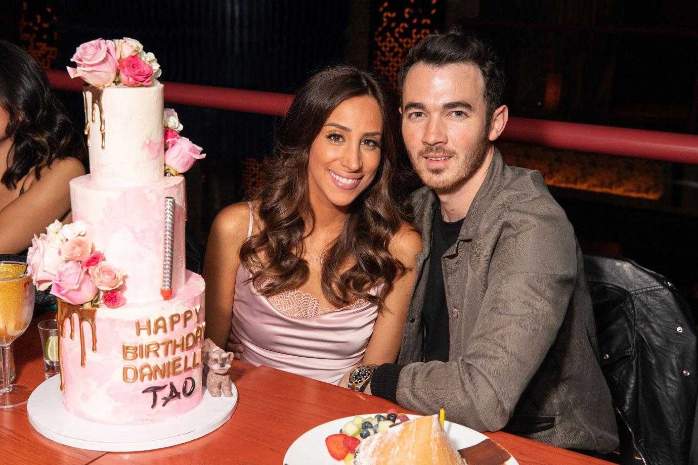 The Jonas Brothers decked out their private tour plane with birthday decorations for Kevin Jonas’ wife, Danielle’s birthday and headed to Chicago