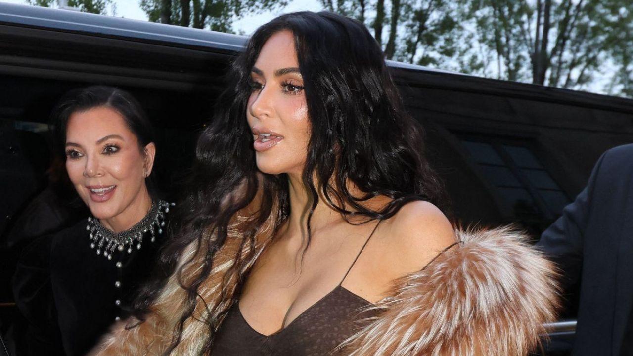Image of Kim Kardashian recalled how she responded praying for her family, mom and sisters as the situation became more frightening.