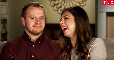 Counting on josiah duggar wife lauren pda pic pp