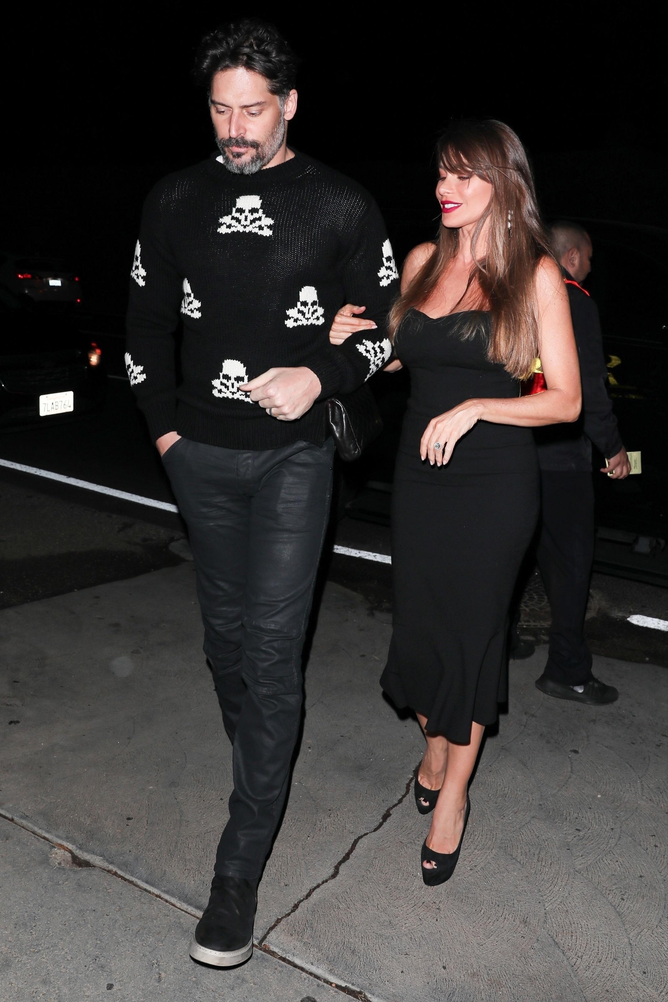 Sofia Vergara and Joe Manganiello get festive at Jennifer Klein&#8217;s Holiday party