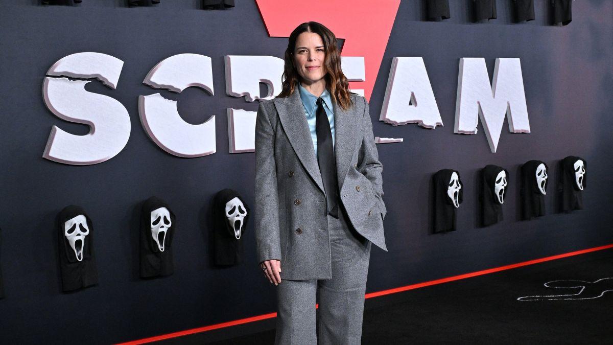 photo of Neve Campbell. 