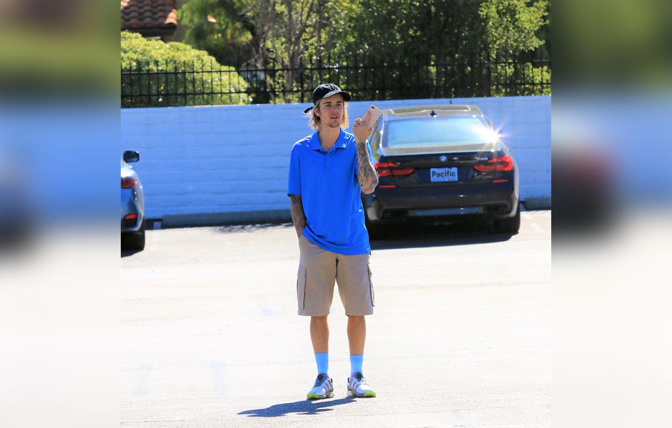 Justin Bieber seen leaving the golf course in Los Angeles