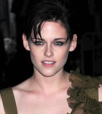 2009__11__wenn5390299 200×225.jpg