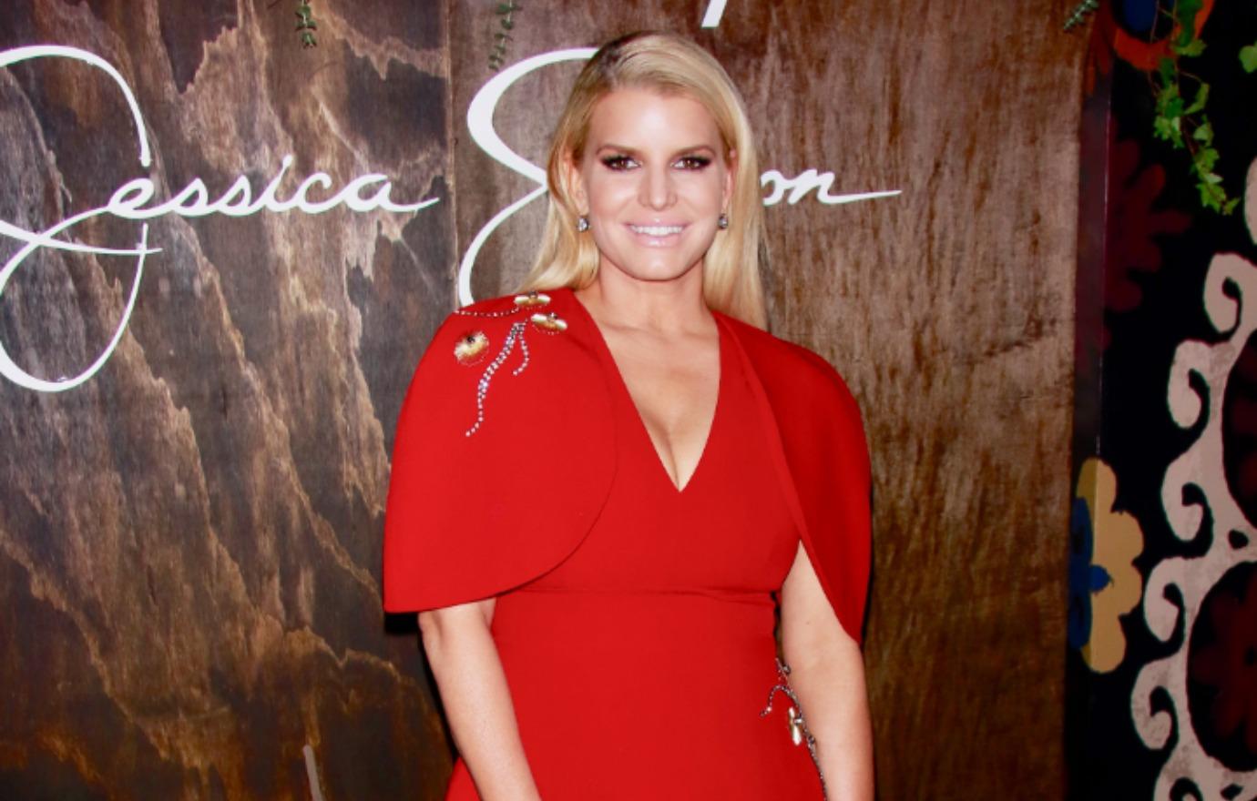 jessica simpson credit card declined fast food restaurant