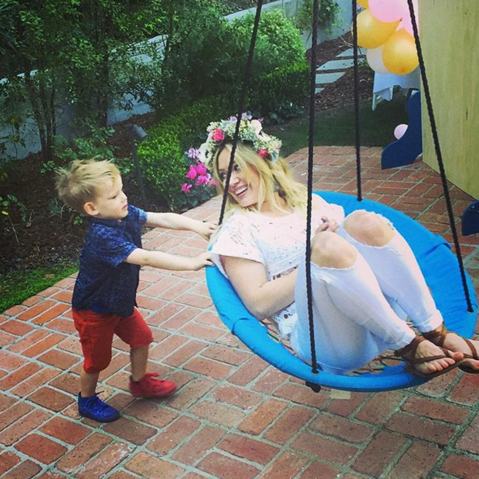 Hilary duff haylie duff baby shower