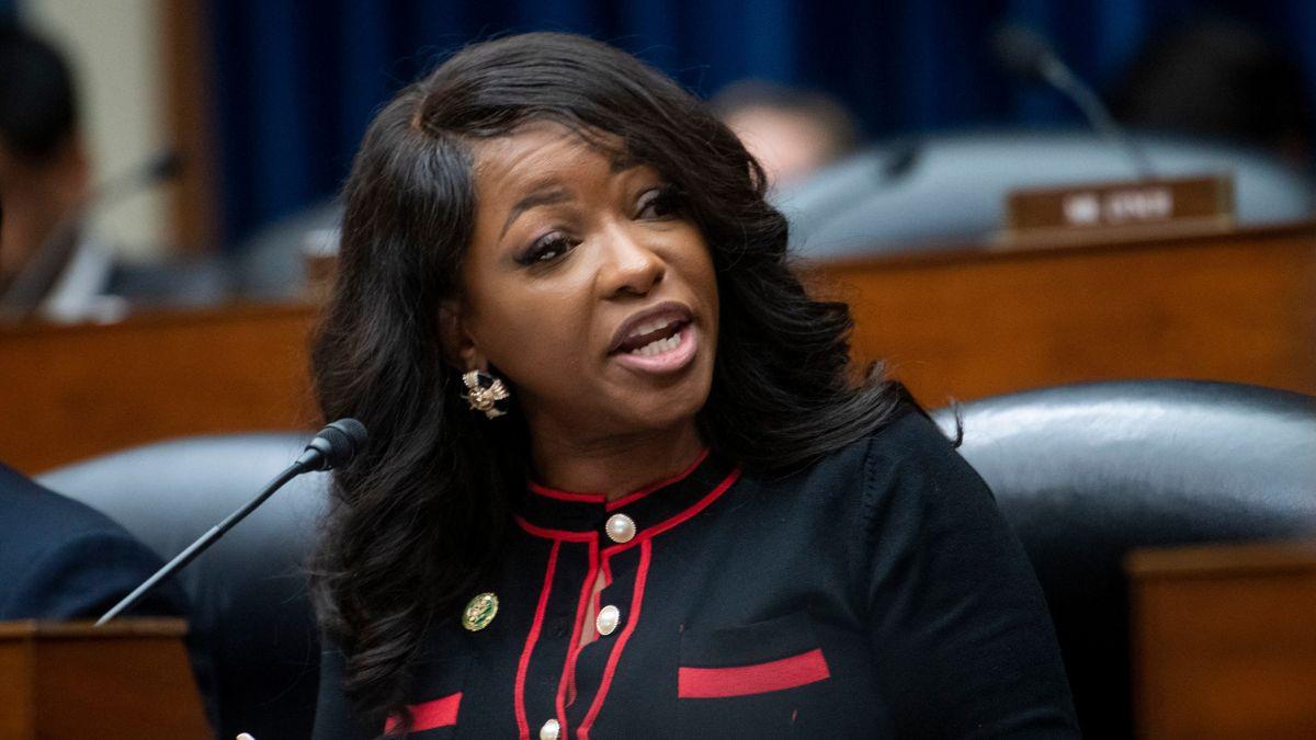 image of The Texas congresswoman argued investigators should not dismiss race as a possible factor.