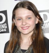 2009__10__wenn2534309 211×225.jpg