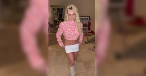 britney spears promises brighten things new dance video