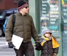 2010__02__Matthew_Broderick_Feb1_main 225×189.jpg