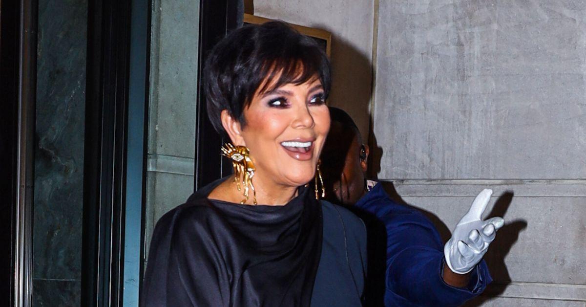 image of Kris Jenner was accused of having six toes in a new photo.
